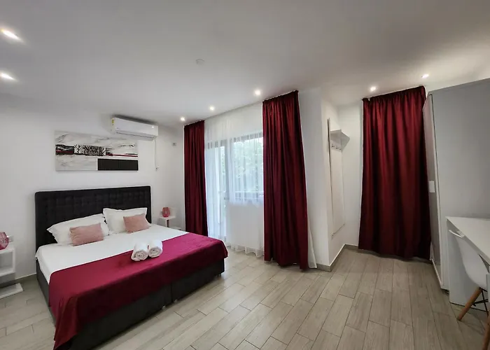 Analeya إيفوري نورد