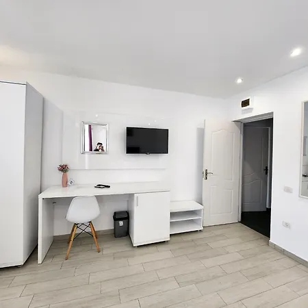 Hotel Analeya 3*