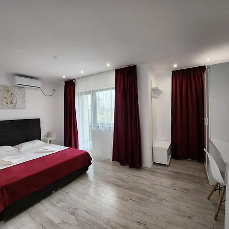 Hotel Analeya